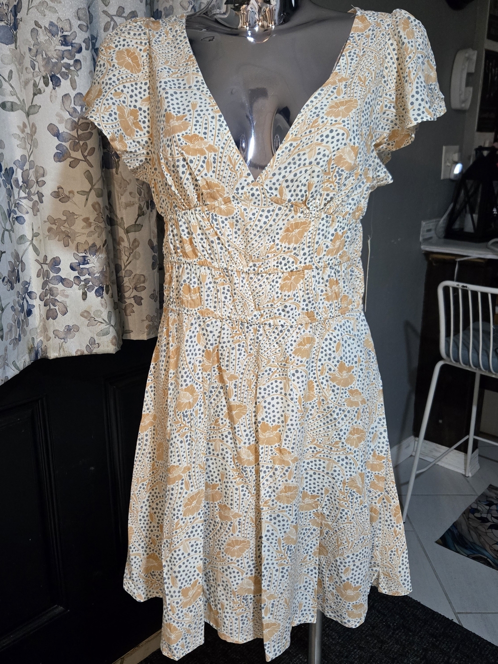 Flutter-Sleeve Cream Mini Dress with Mustard Floral Print